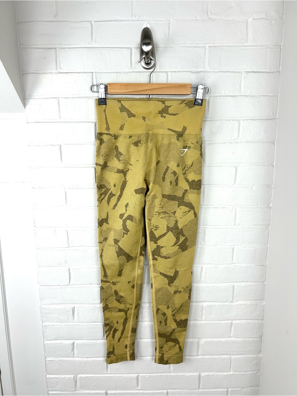 Gymshark Camo Print High Rise Athletic Leggings Size S